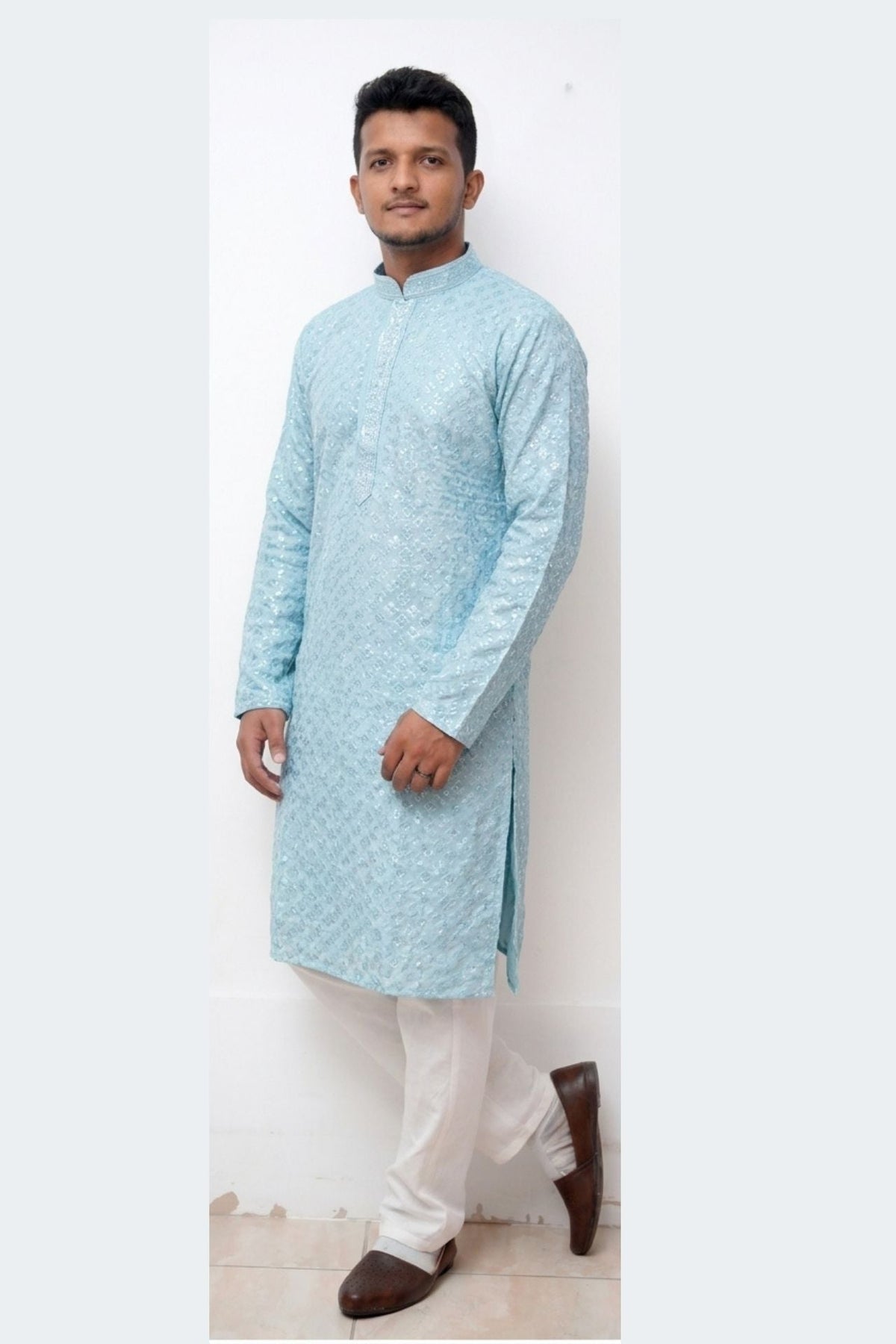 Bhaitika Gift Box - Sky Blue Thread Work kurta