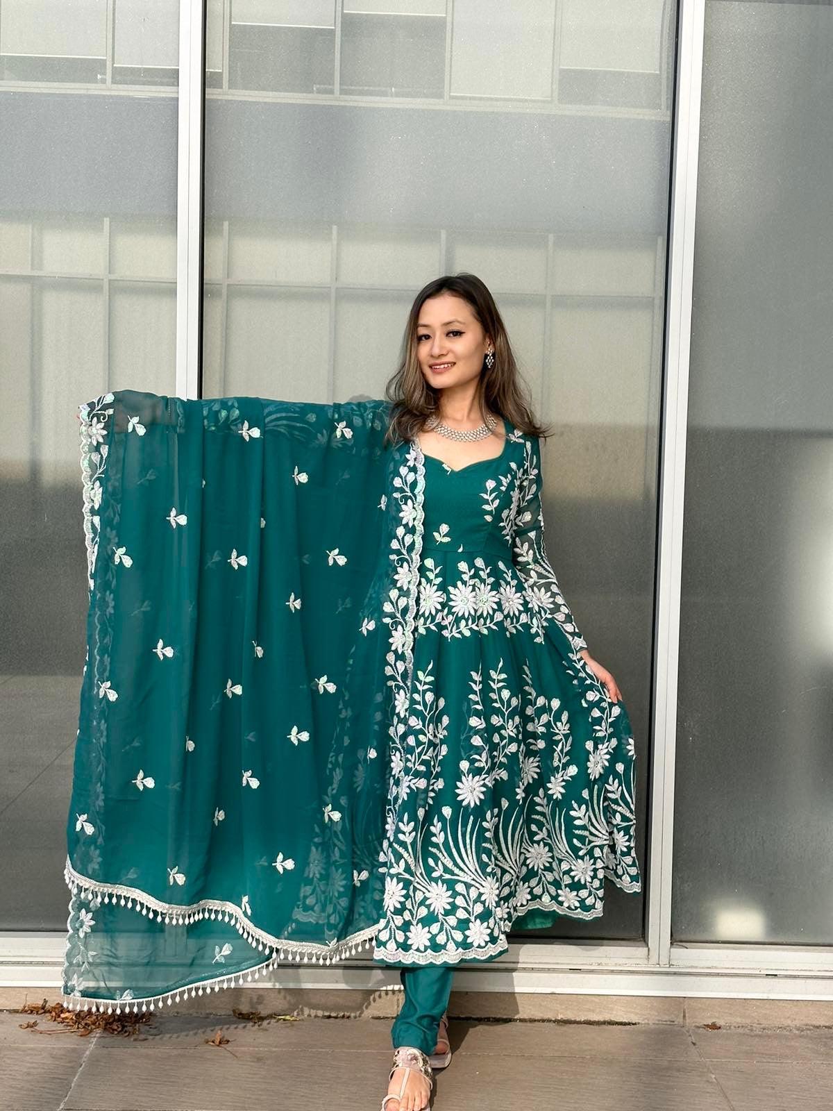 Anarkali Kurta Set In Green - Boutique Nepal