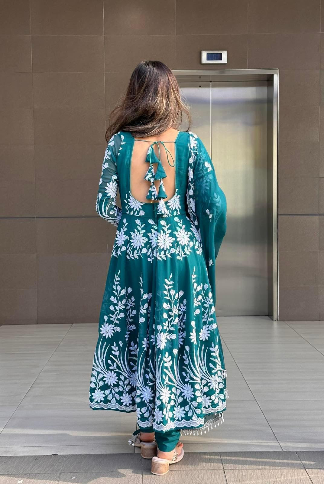 Anarkali Kurta Set In Green - Boutique Nepal