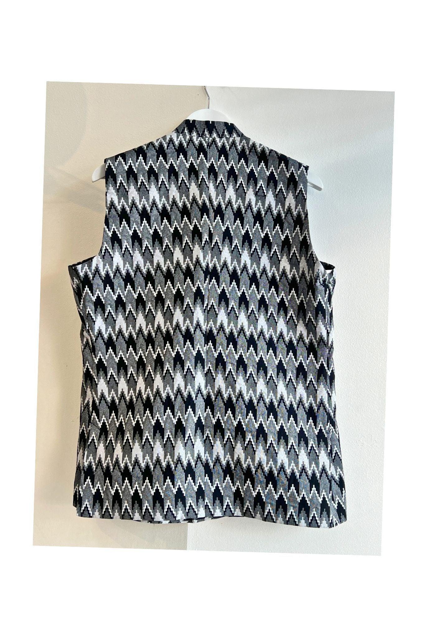 Black Dhaka Print Waistcoat With Topi - Boutique Nepal