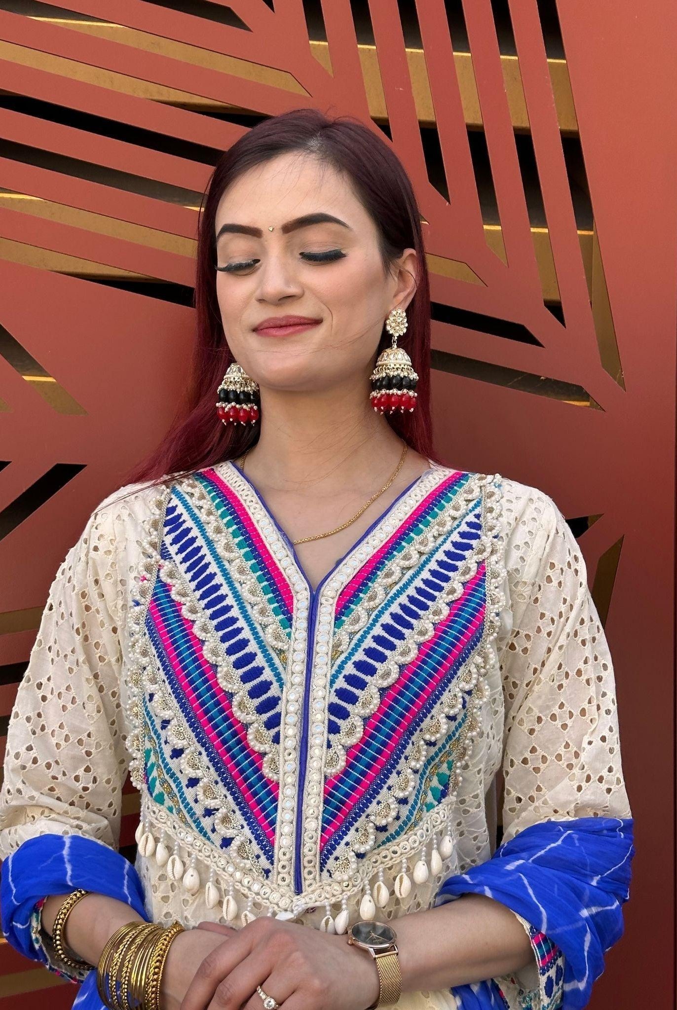 Cream Heavy Thread Embroided Kurta Set - Boutique Nepal Australia