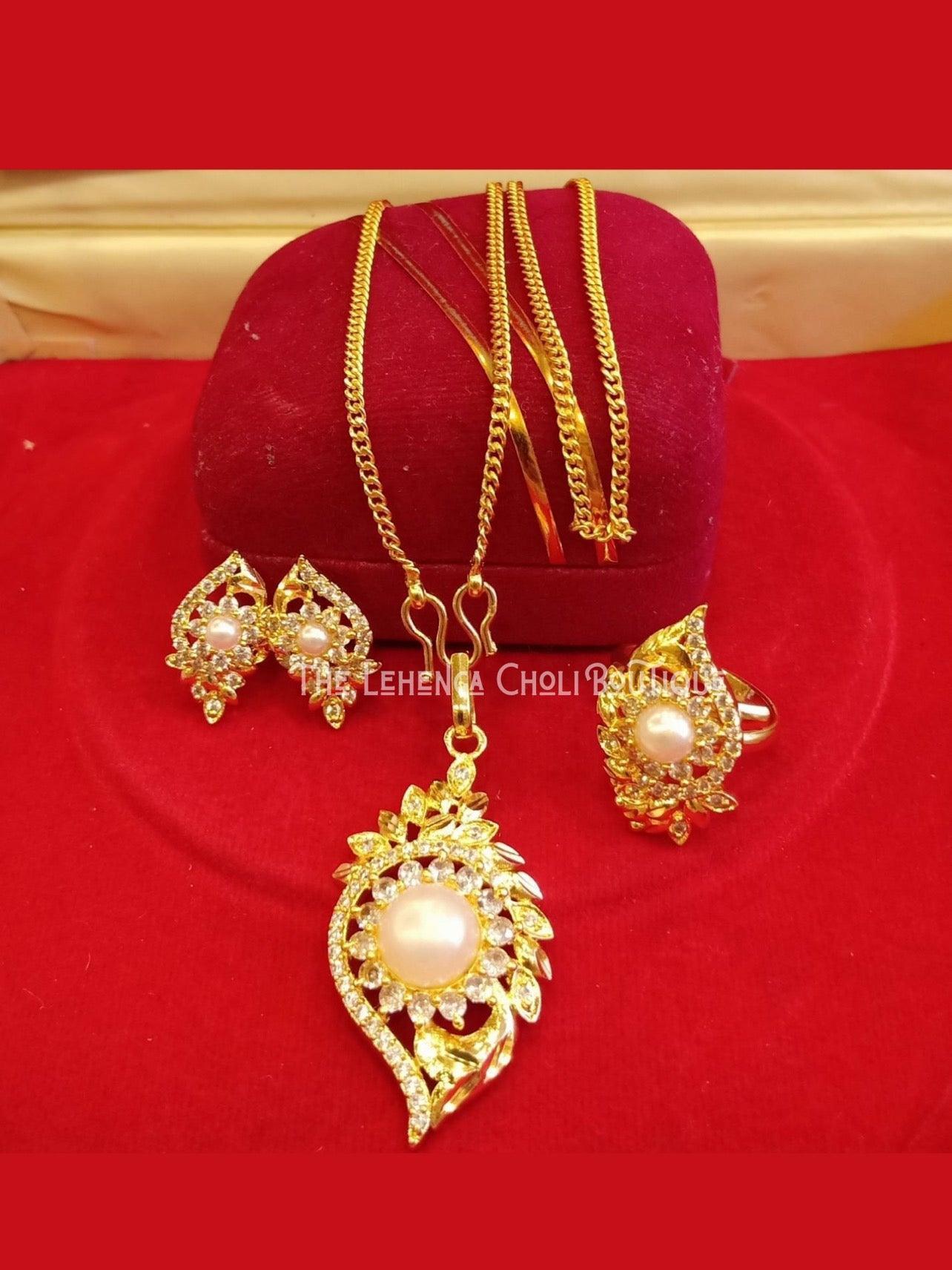 Gold Plated Pearl Neclace set - Boutique Nepal