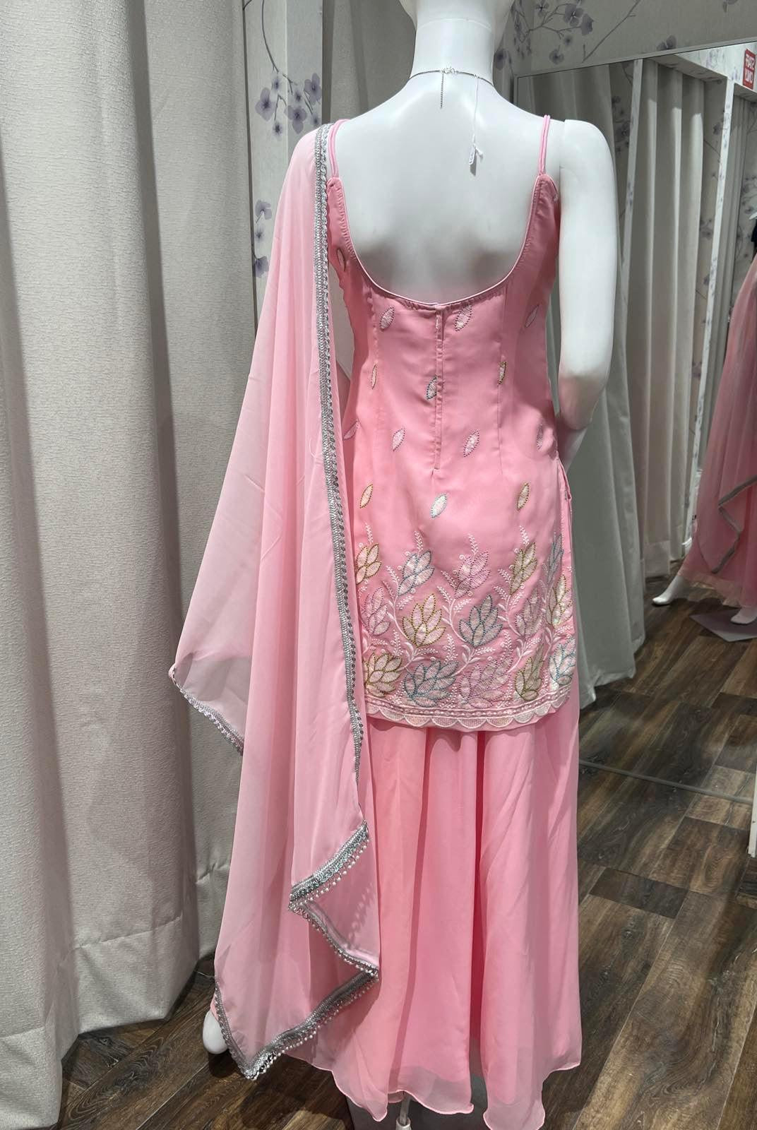 Sleeveless Kurthi Plazo Set in Baby Pink - Boutique Nepal