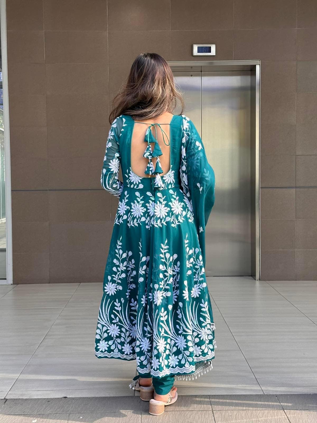 Anarkali Kurta Set In Green - Boutique Nepal