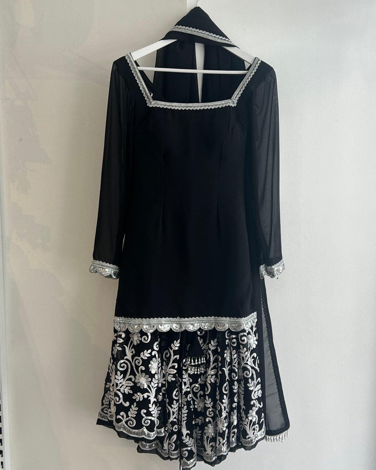 Black Full Sleeve Kurthi Sarara Set - Boutique Nepal
