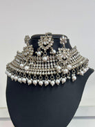 Choker Neckless Set In Silver - Boutique Nepal