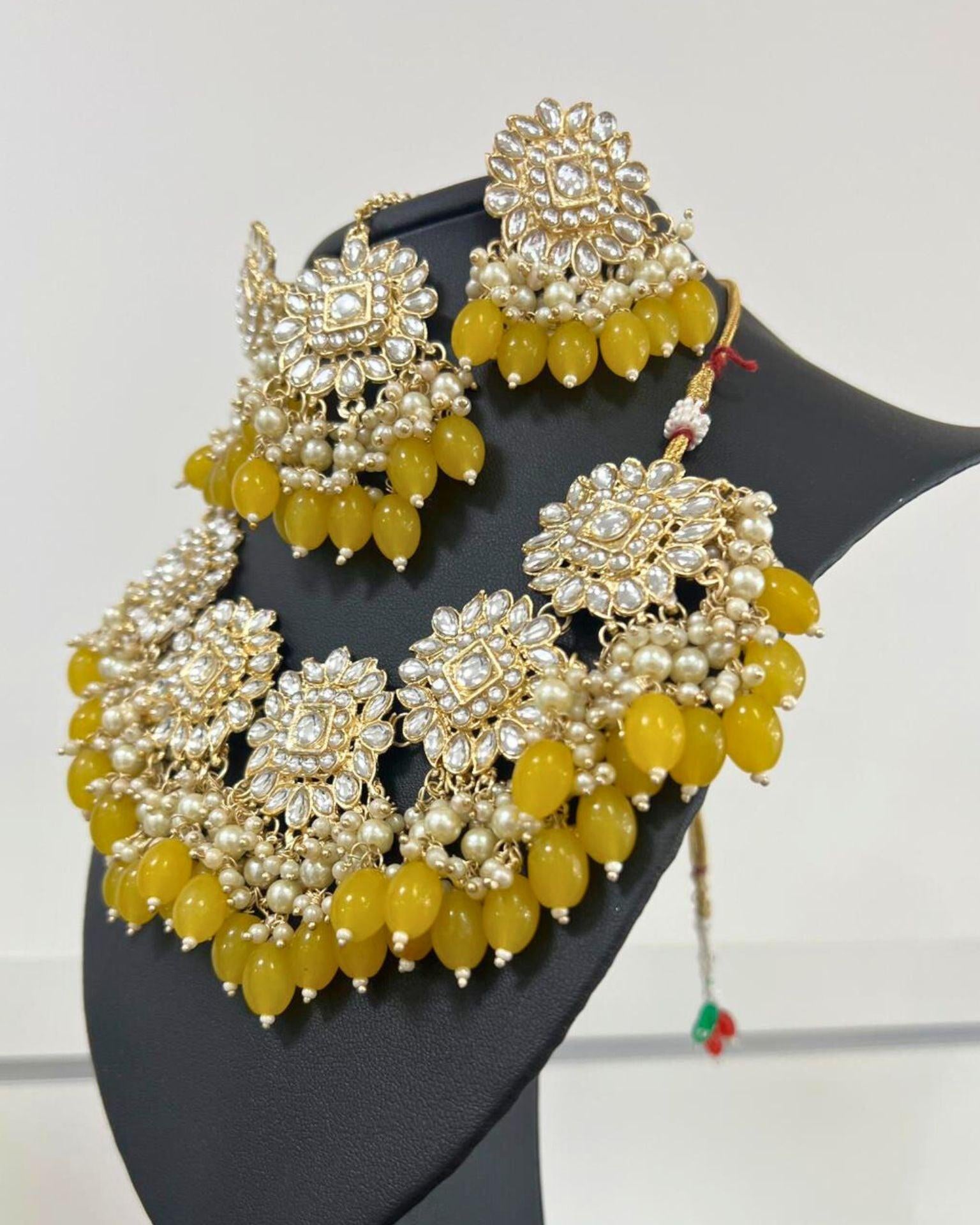 Choker Neckless Set In Yellow and White - Boutique Nepal Au