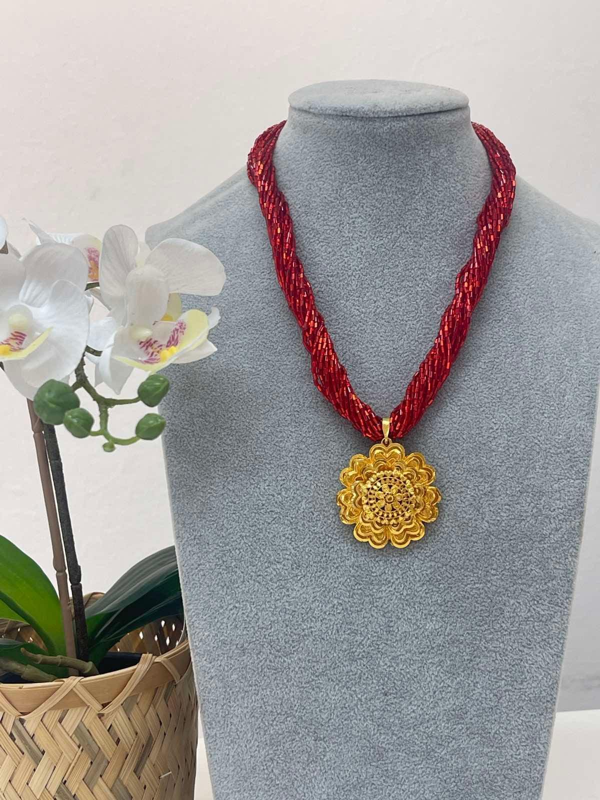 Gold Plated Pendant with Hydro Pote - Boutique Nepal