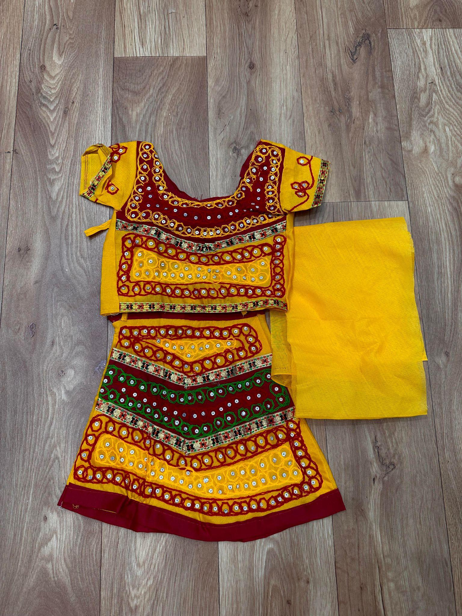 How to Dress up your kid as Radhe | Fancy Dress Ideas for Kids | ರಾಧಾ ವೇಷ |  Amazing Radha costume - YouTube