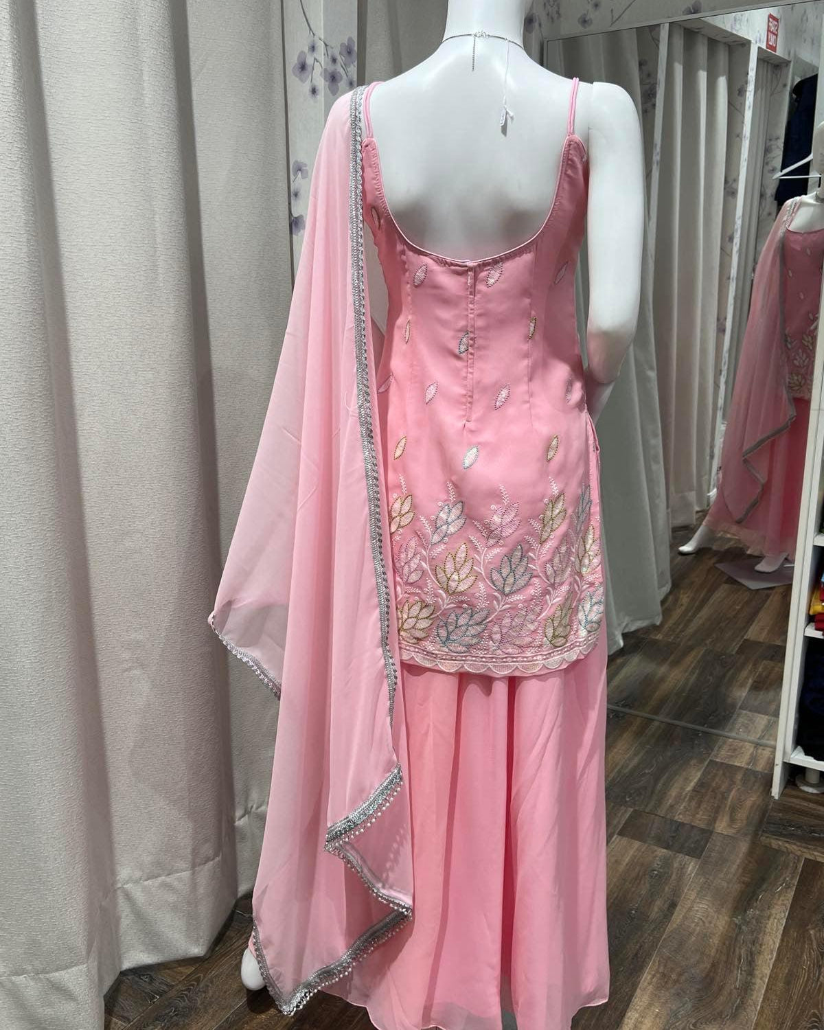 Sleeveless Kurthi Plazo Set in Baby Pink - Boutique Nepal